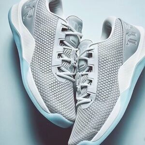 TYR Men's Breathable Mesh Sneakers - Light Gray with Pale Blue Accents